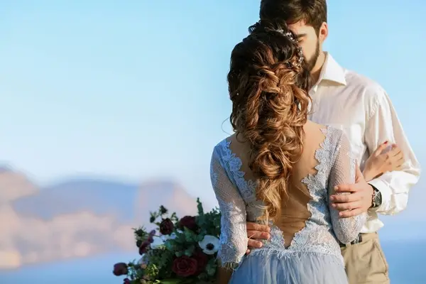 صورة تحتوي على شاب وفتاة سحر جلب الحبيب للزواج