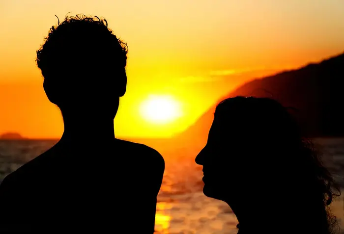 صورة تحتوي على حبيبين طلسم جلب سريع